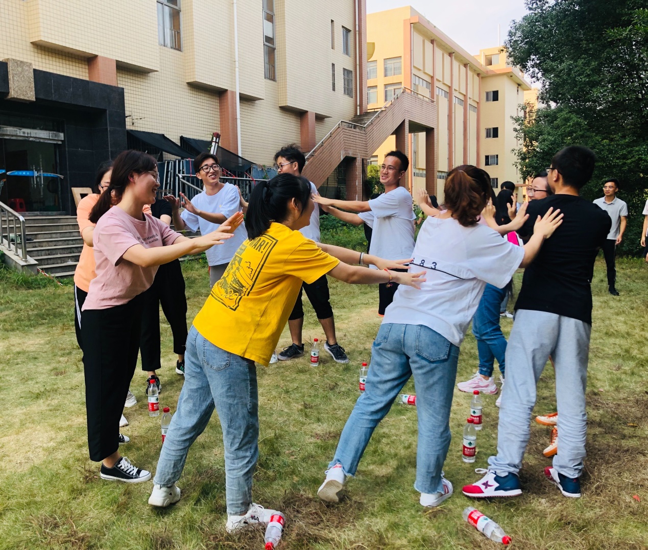 4ad3dd277e9848bd92d6d9a239116453.jpg 4ad3dd277e9848bd92d6d9a239116453.jpg