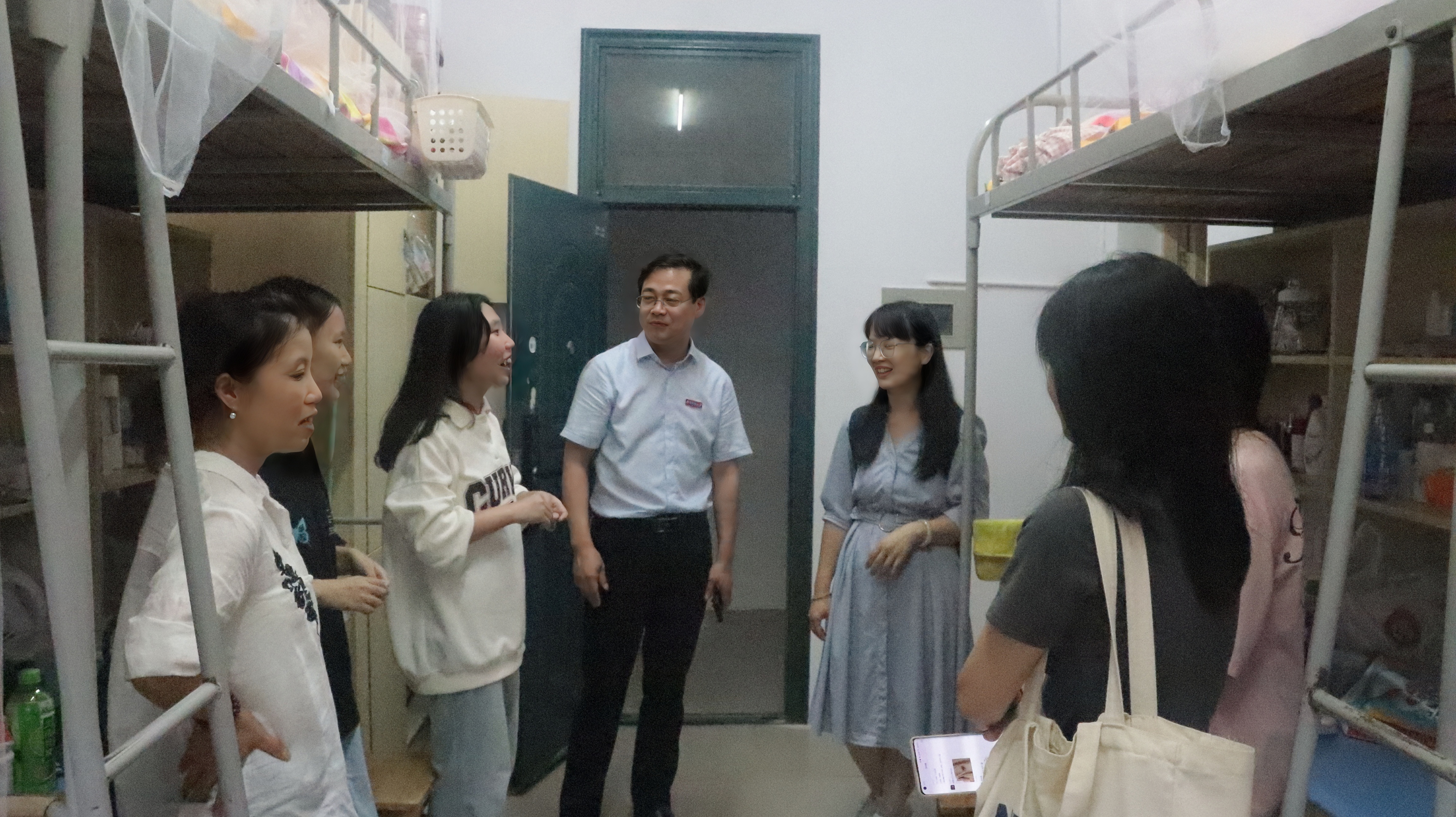 d8e10ee0e42143d59c309f5668aa4c75.jpg d8e10ee0e42143d59c309f5668aa4c75.jpg